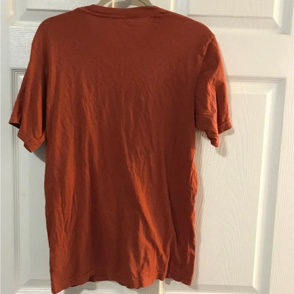 True Religion T-shirt Burt orange small